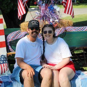 Meet your Posher, Josue